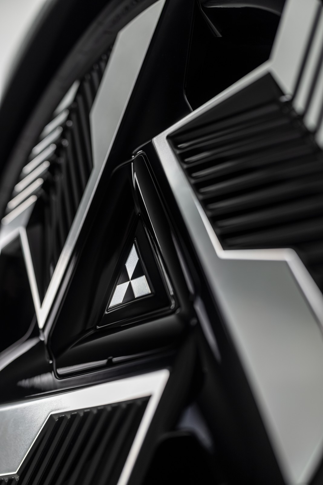 Mitsubishi Eclipse Cross 2025