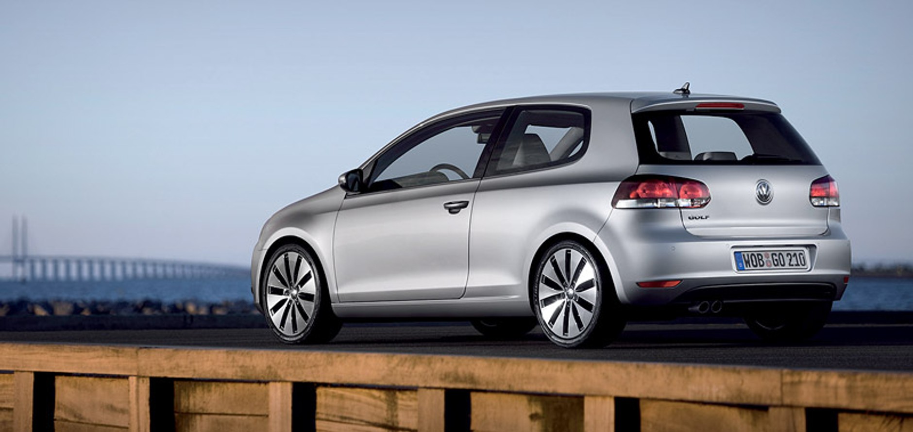 Paryż 2008: Volkswagen Golf VI tylko do 2011 roku!