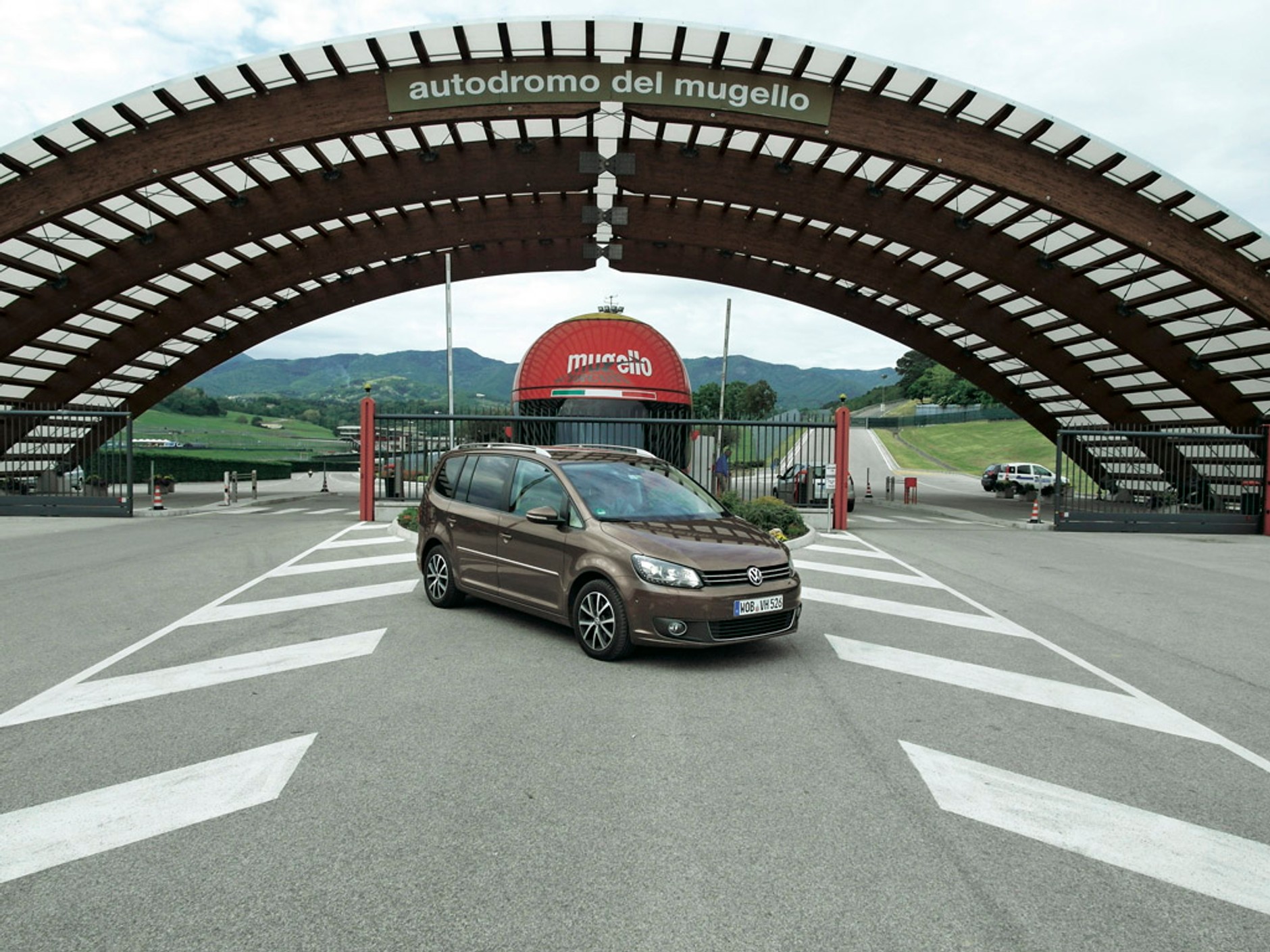 Volkswagen Touran na dystansie 100 tys. km: czy okazał się bezawaryjny?