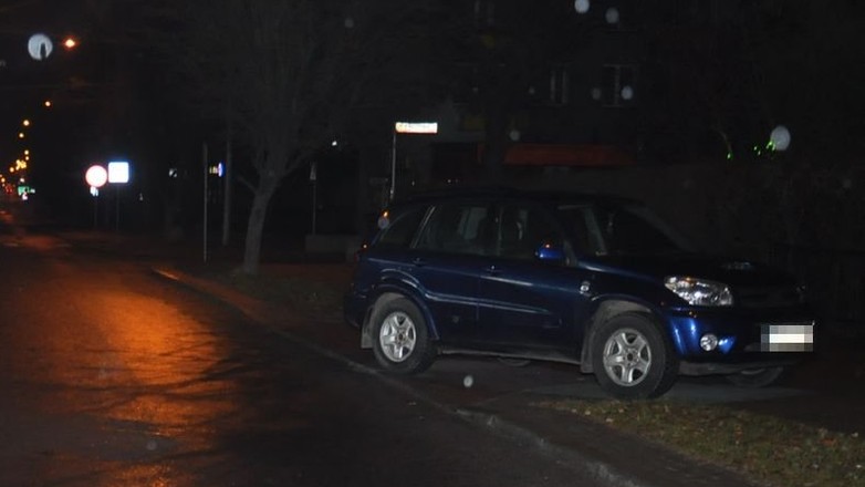 19-latek potrącił na przejściu dla pieszych 34-latkę. Prawo jazdy miał od trzech dni