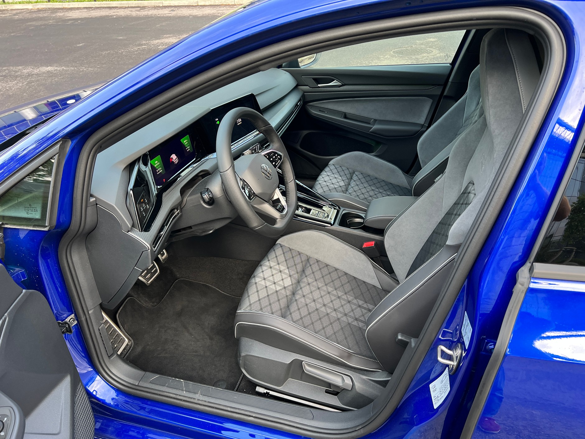 Volkswagen Golf 1.5 eTSI EVO mHEV (2024)