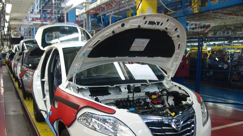 W Europie zarejestrowano o 9,8 proc. mniej aut