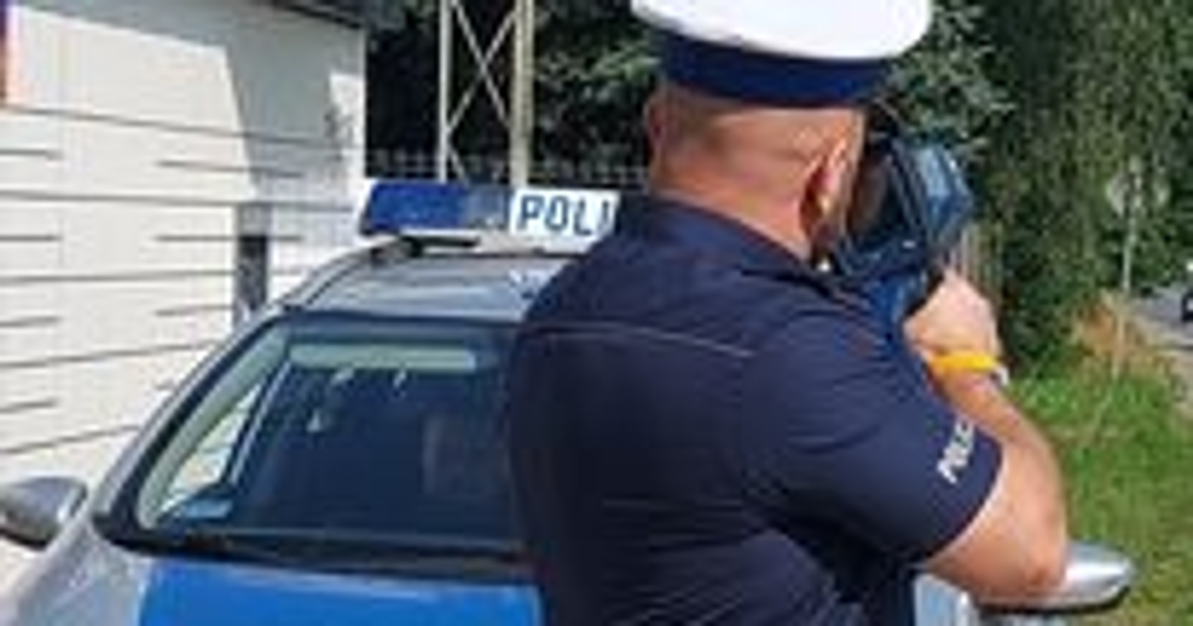 Policjanci zatrzymali kierowcę Audi. Dostał 5000 zł mandatu