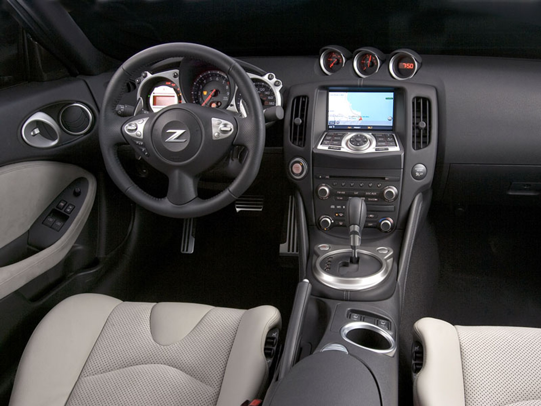 Genewa 2009: Nissan przedstawi dwie światowe i jedną europejską premierę