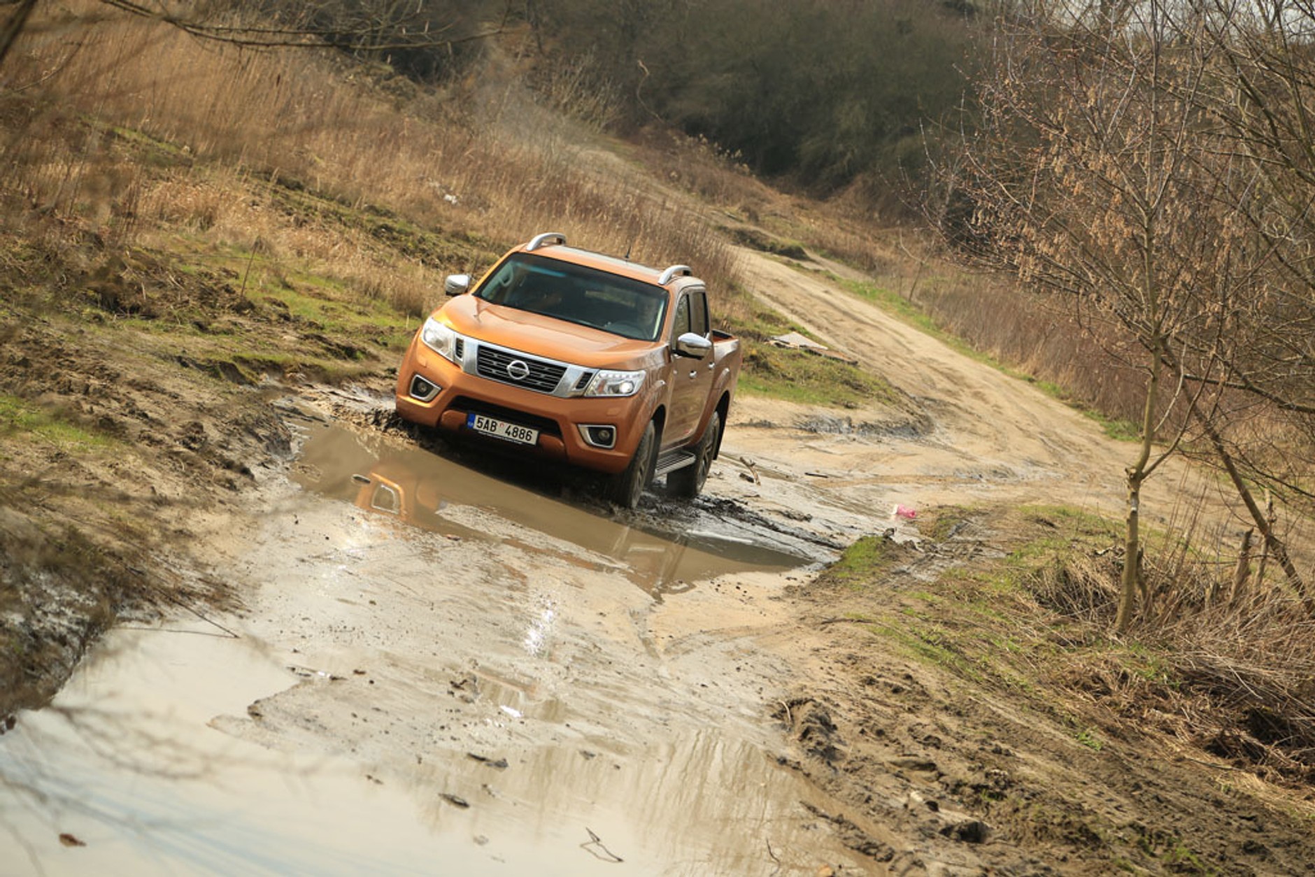 Crossover wśród pikapów - test Nissana Navara Double Cab dCi 190