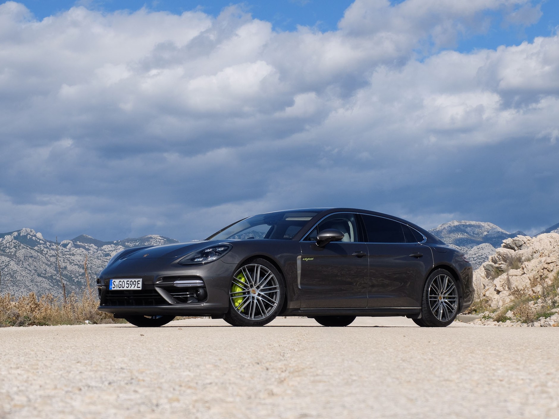 Porsche Panamera Sport Turismo i Turbo S E-Hybrid - rewolucja trwa | TEST