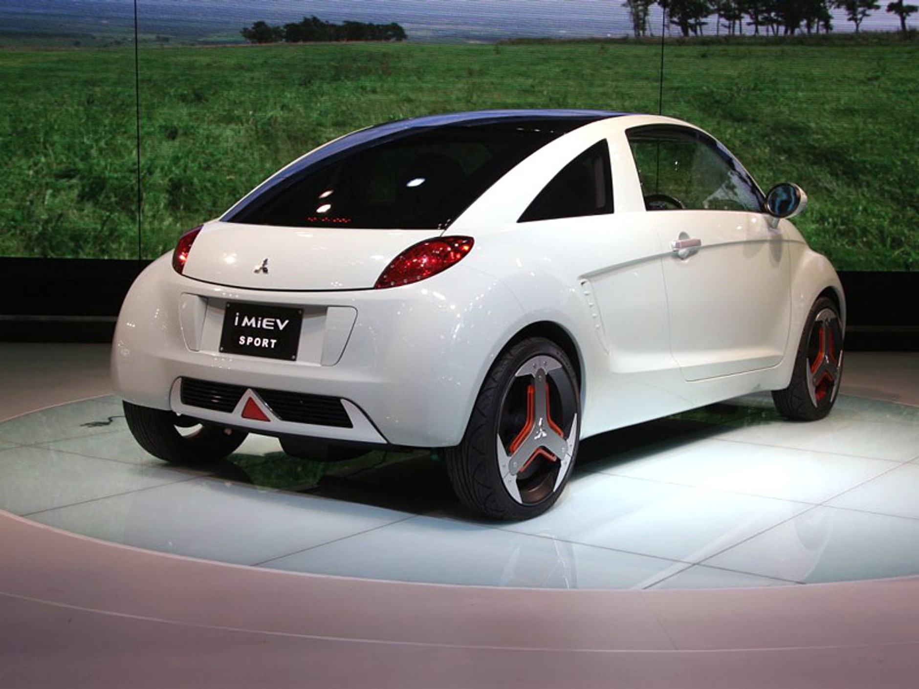 Tokio Motor Show 2007: Mitsubishi i MiEV SPORT – elektryczny sportowiec