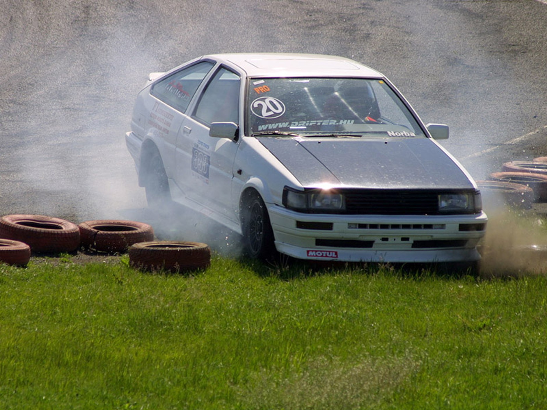 King of Europe Drift 2007: jazda bokiem (fotogaleria)