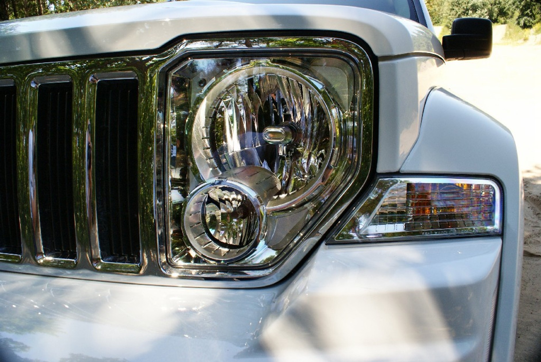 Jeep Cherokee: luksus w błocie