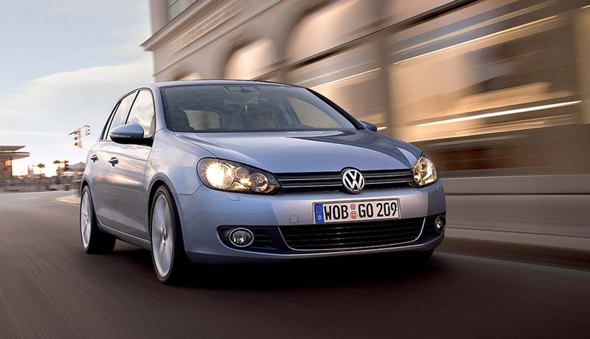 Paryż 2008: Volkswagen Golf VI tylko do 2011 roku!