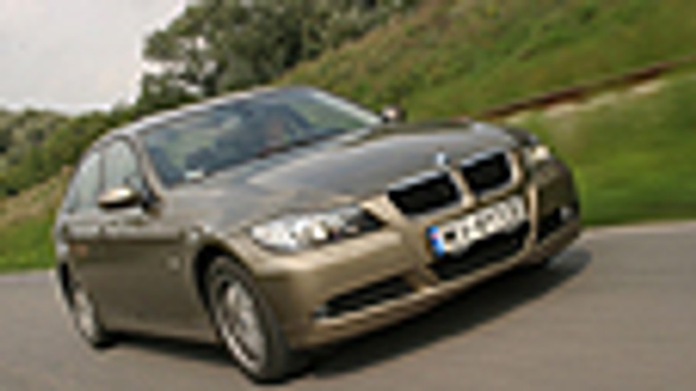 BMW 318i (e90) - Całkiem żwawe BMW