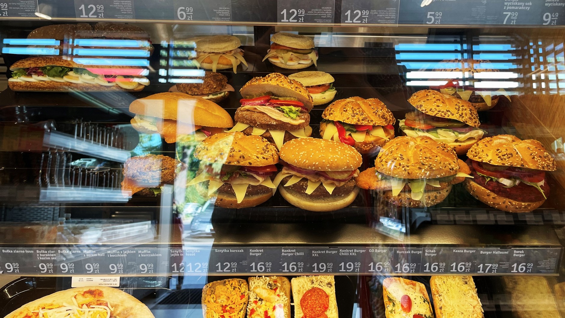 Kanapki na stacji Orlen