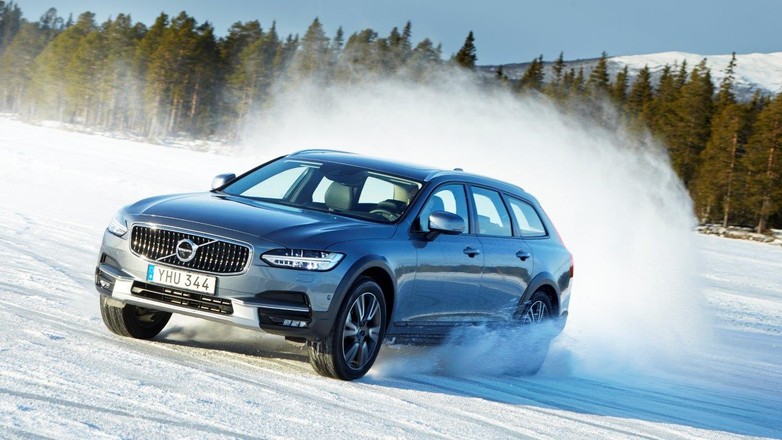 Volvo V90 Cross Country