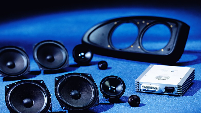 Jak i jakie głośniki wybrać do samochodu?