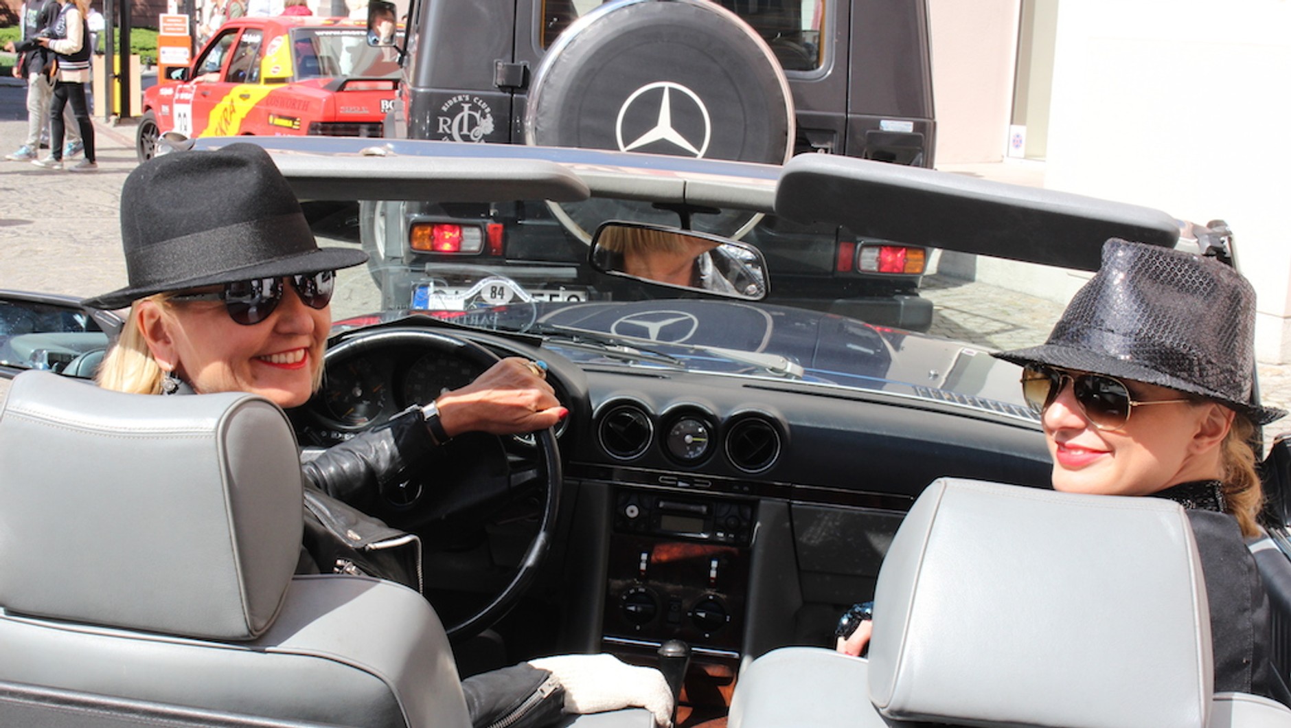 Mercedes 300 SL z 1987 r.