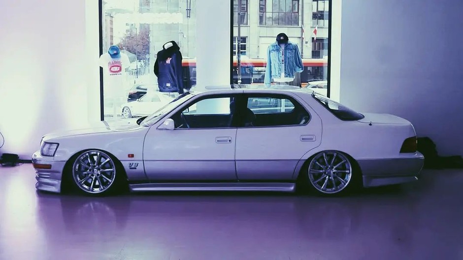 Lexus LS400 Pezet