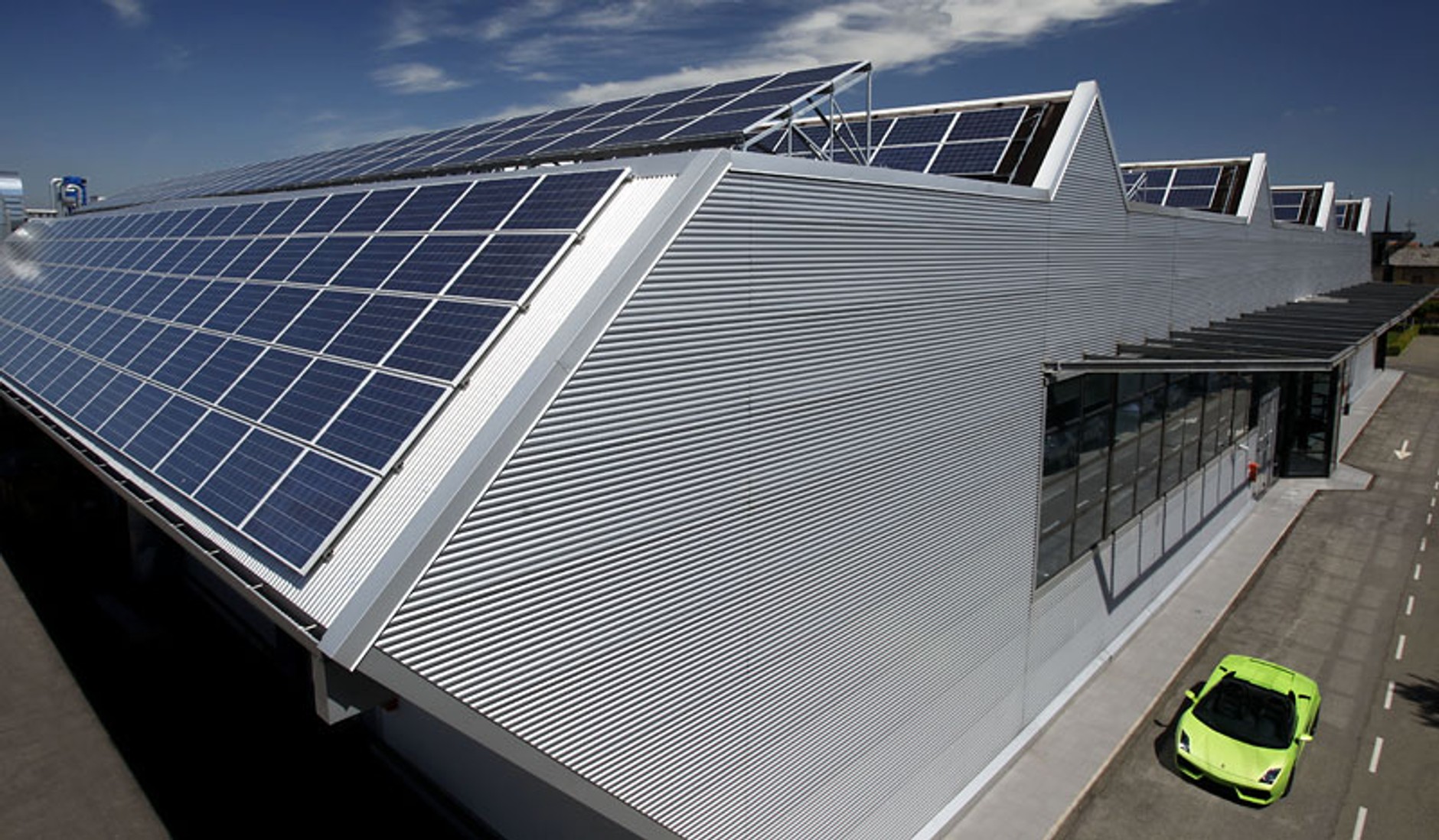 Lamborghini: projekt hybrydowego auta o obniżonej emisji CO<sub>2</sub>