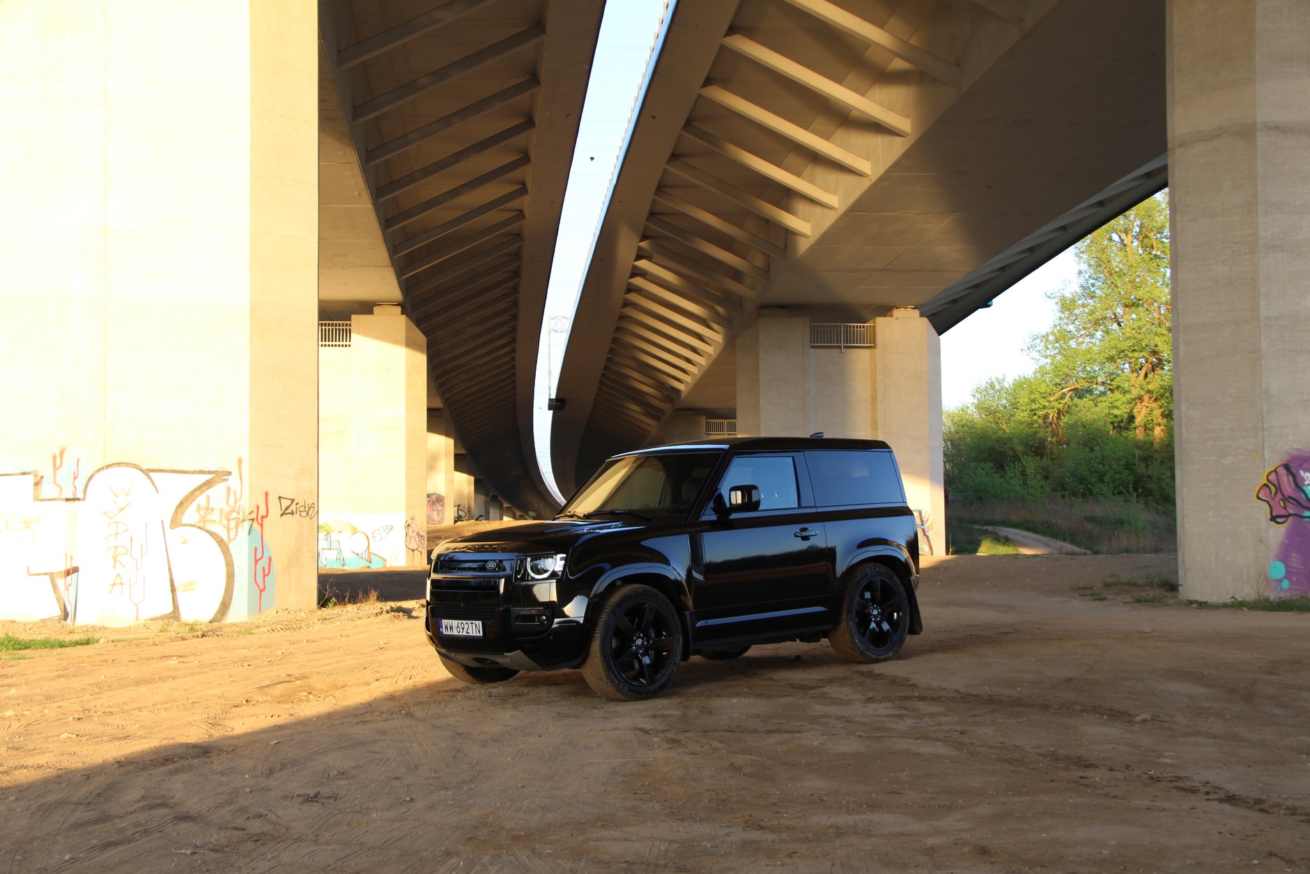 Land Rover Defender 90 V8