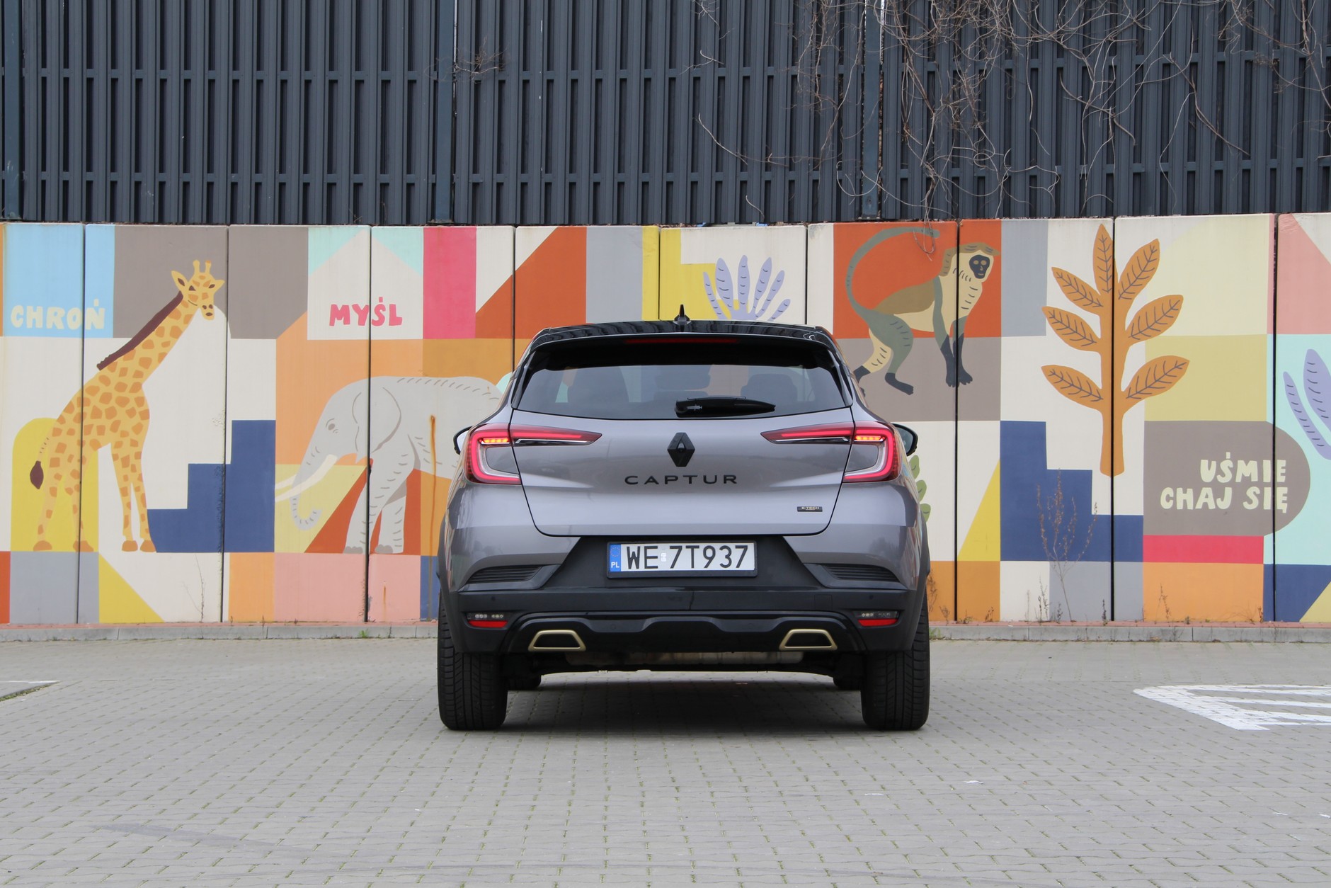 Renault Captur E-Tech full hybrid E-Tech engineered