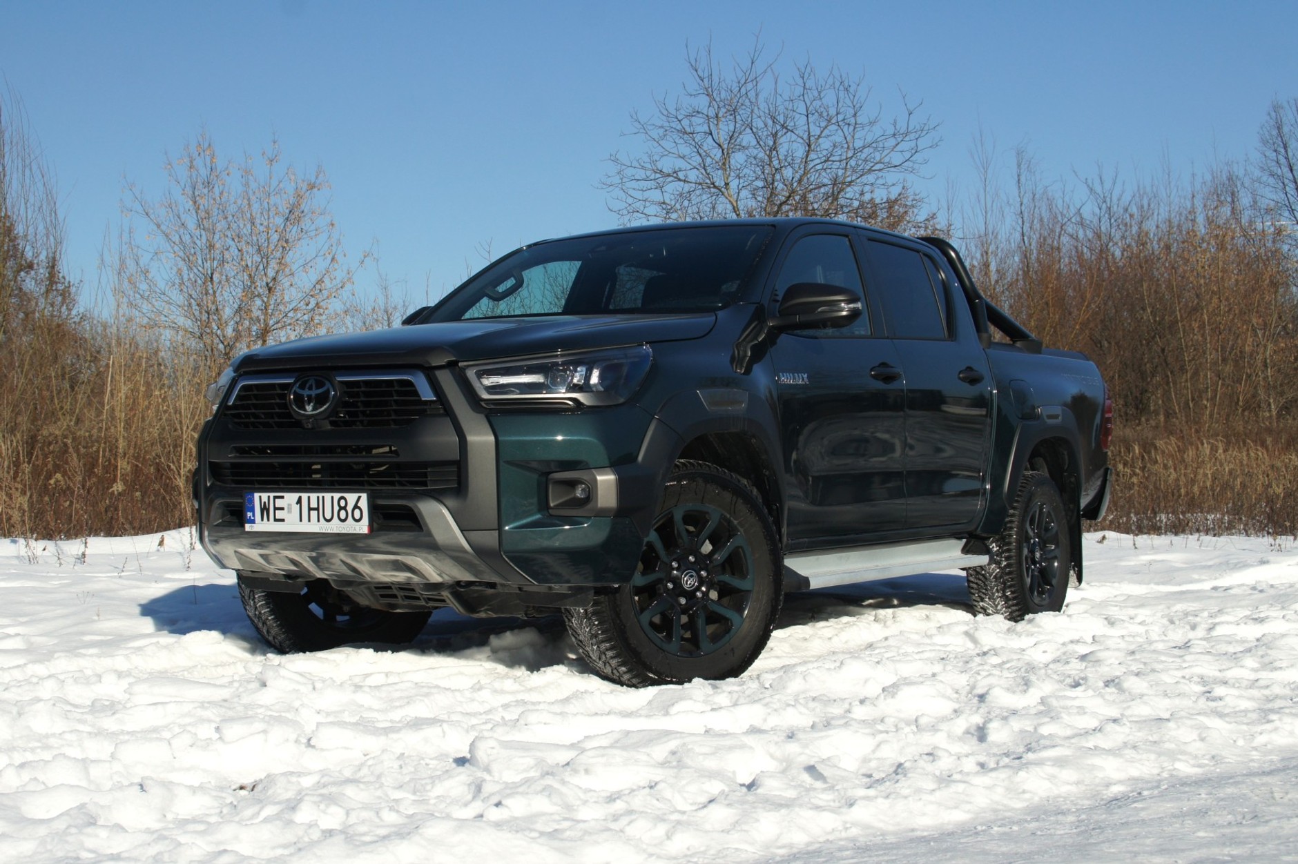 Toyota Hilux 2.8 D-4D MHEV Invincible