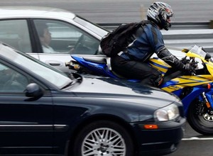 Dlaczego motocykle stanowią zagrożenie?