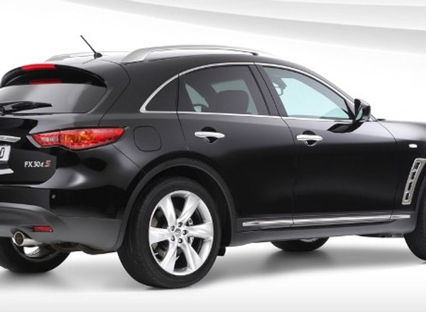 Infiniti FX30 z nowym dieslem - ceny