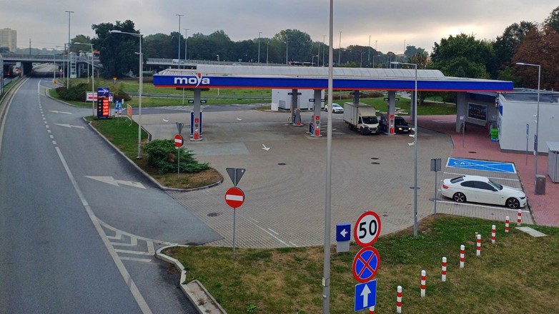 Nowa stacja paliw sieci Moya w Warszawie