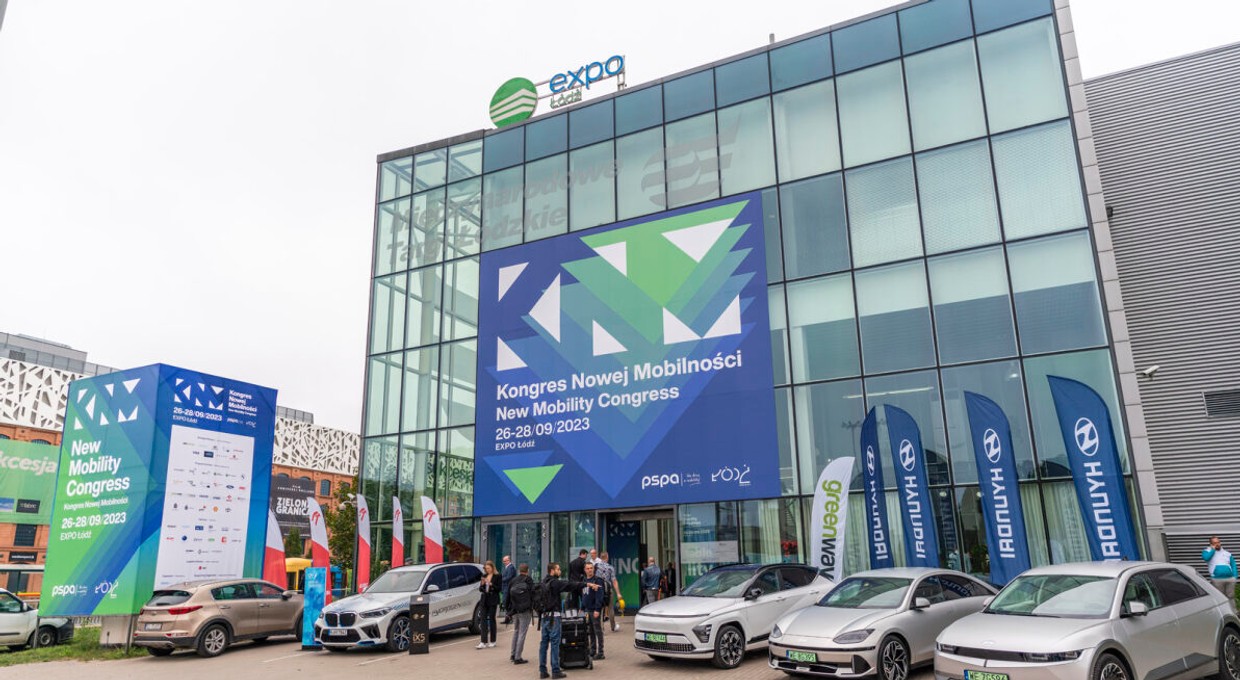 Kongres Nowej Mobilności 2024. "Auto Świat" patronem medialnym wydarzenia
