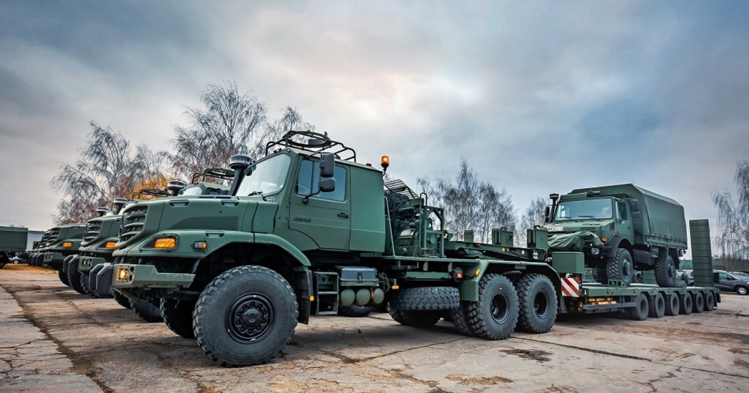 Wojskowy ciągnik Mercedes-Benz Zetros - Siły Zbrojne Litwy zakupiły identyczne pojazdy, jak Siły Zbrojne RP