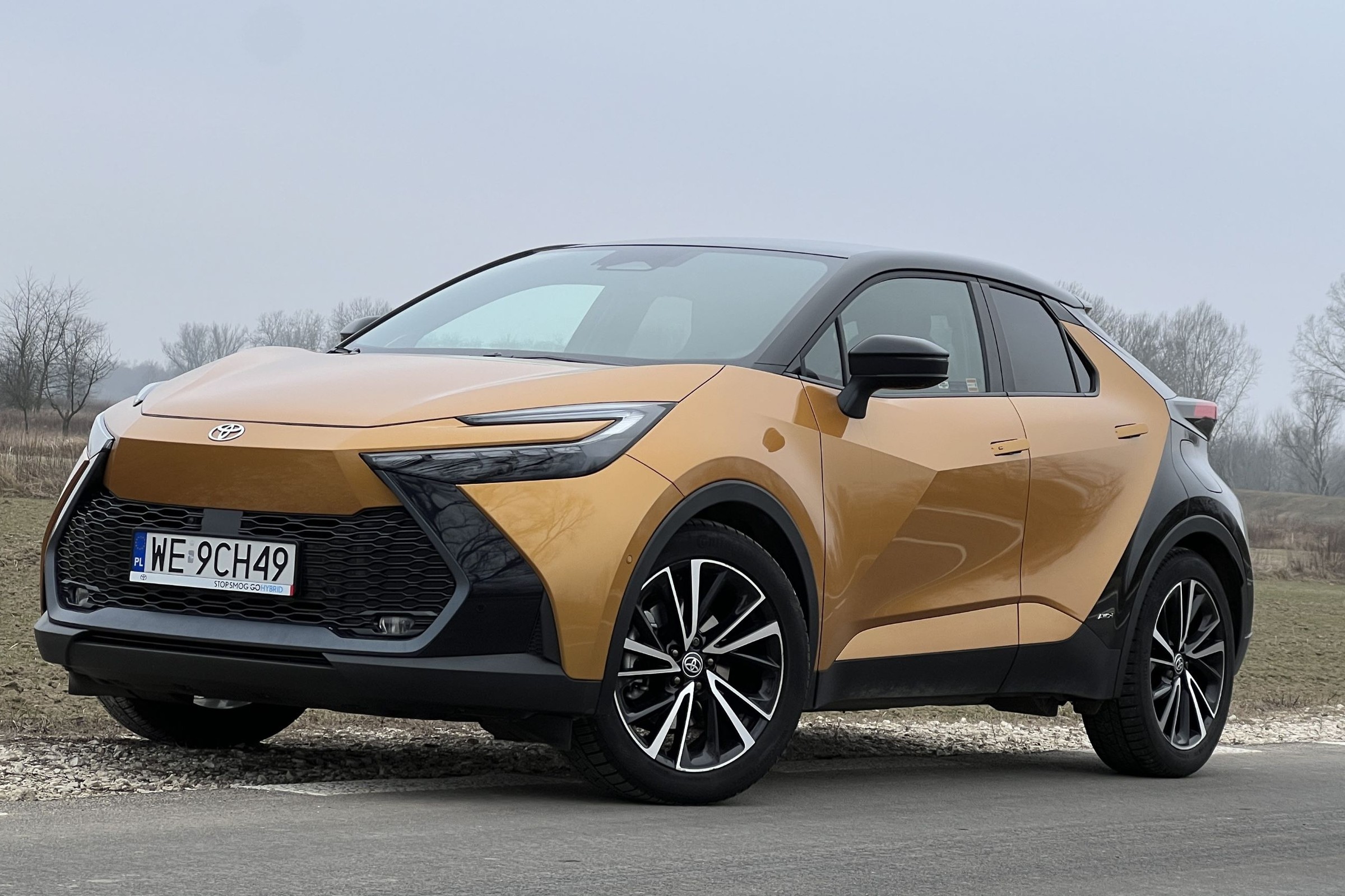 Ruszyły Dni Otwarte w Toyocie. Do 26 tys. zł rabatu. Sprawdzamy C-HR, Yarisa Cross i Corollę