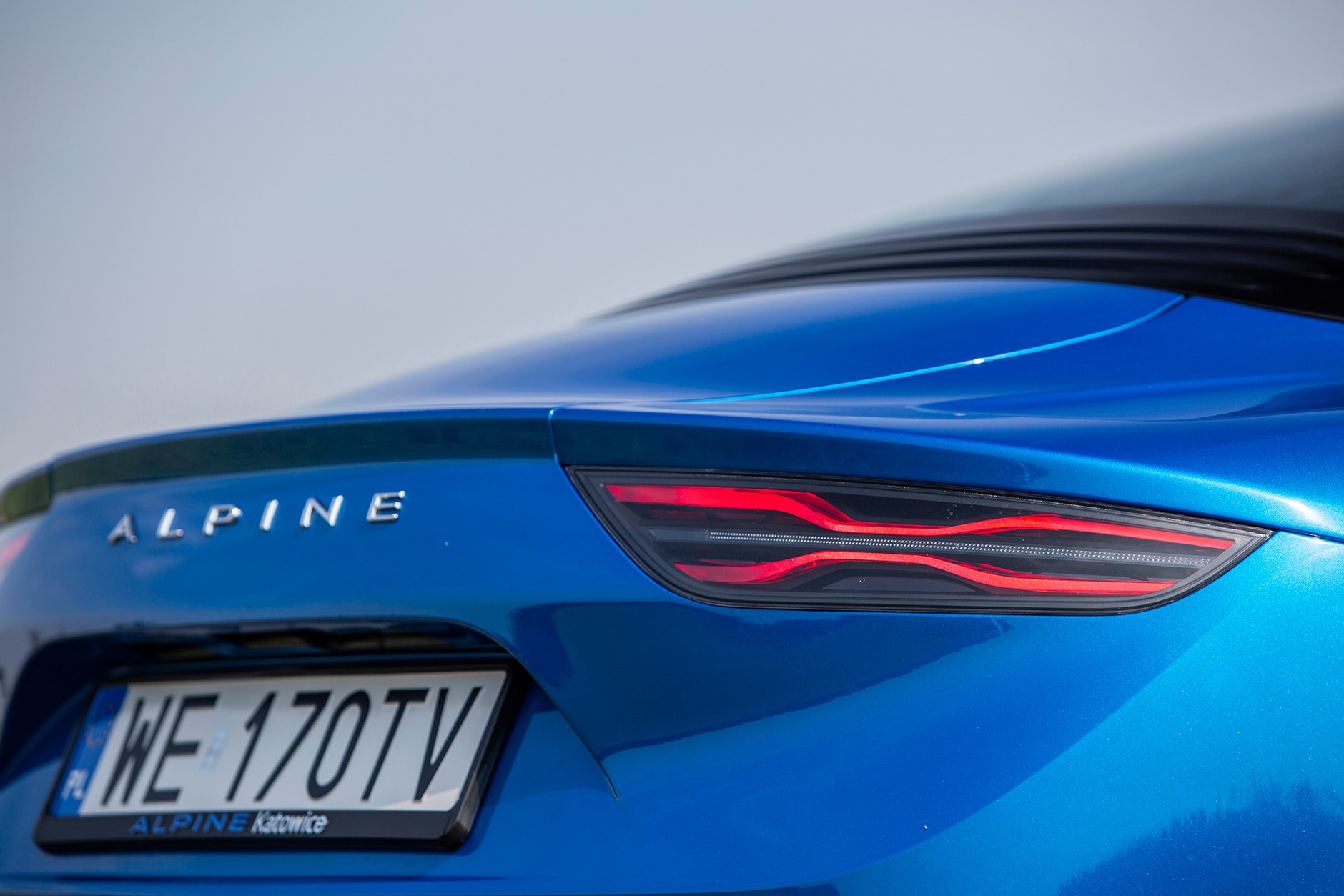 Alpine A110 - ma styl, superosiągi i... historię