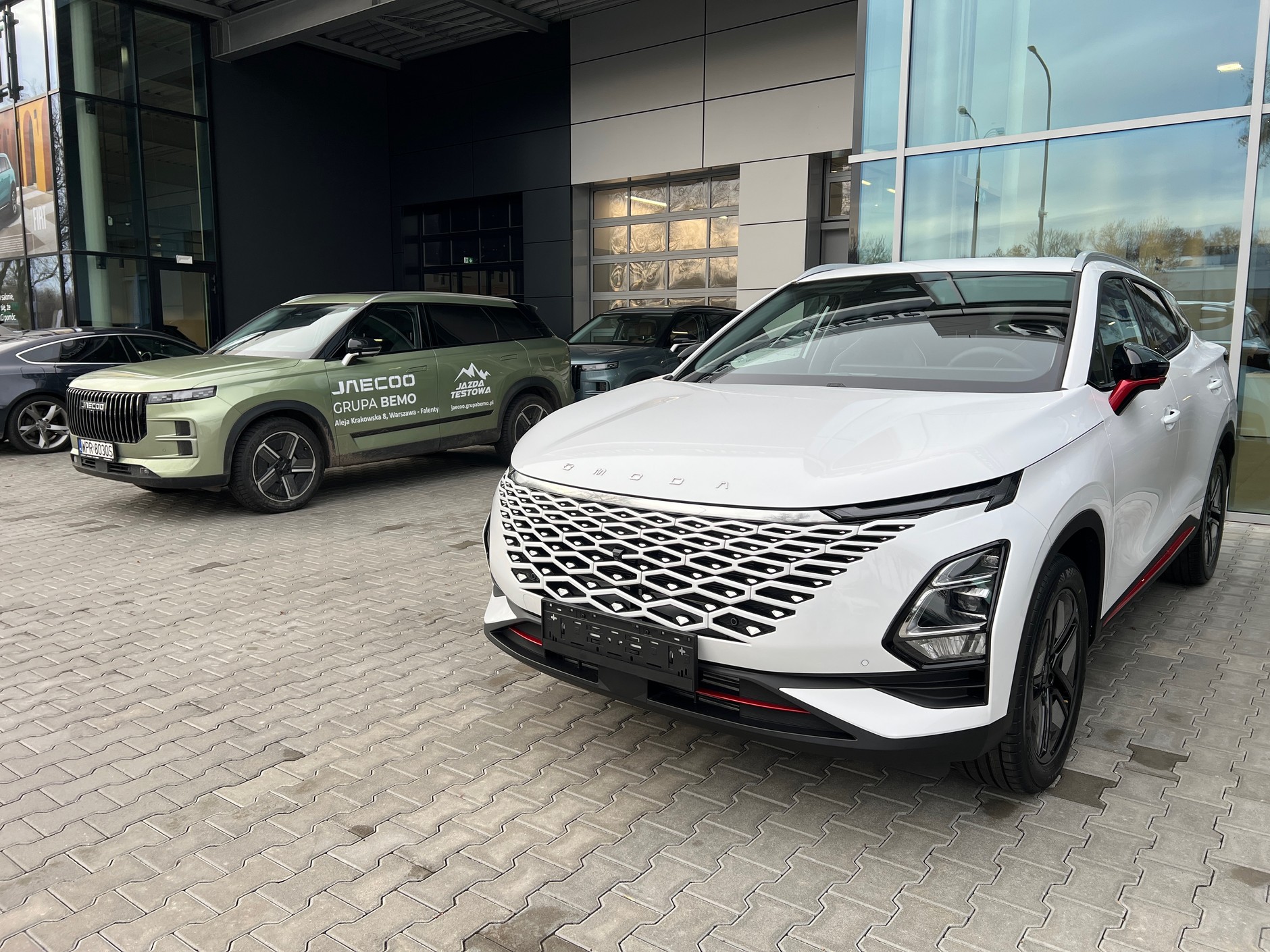 Jeden z salonów marek Omoda i Jaecoo