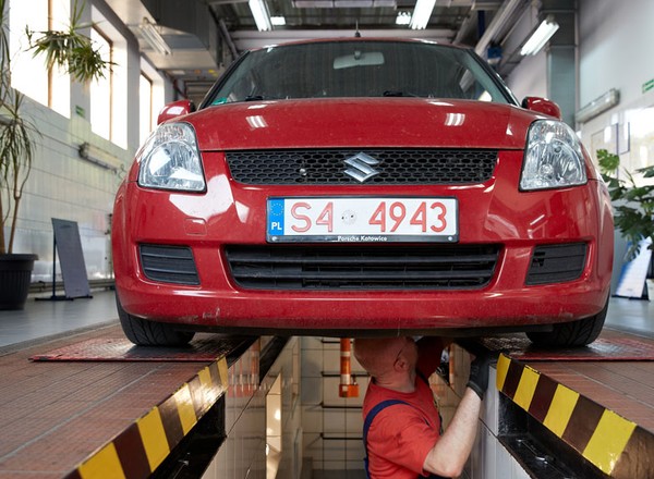 Stacje Kontroli Pojazdów chcą dwukrotnej podwyżki cen badań