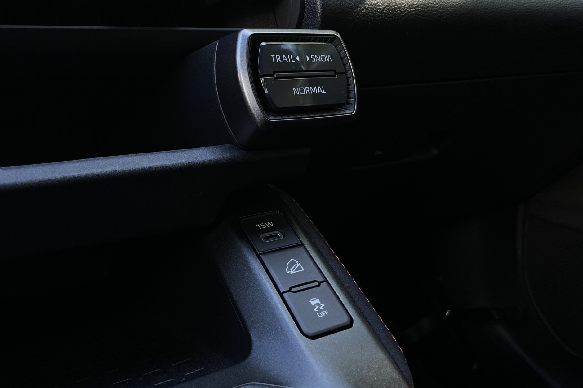 Toyota RAV4 GR Sport (2026)
