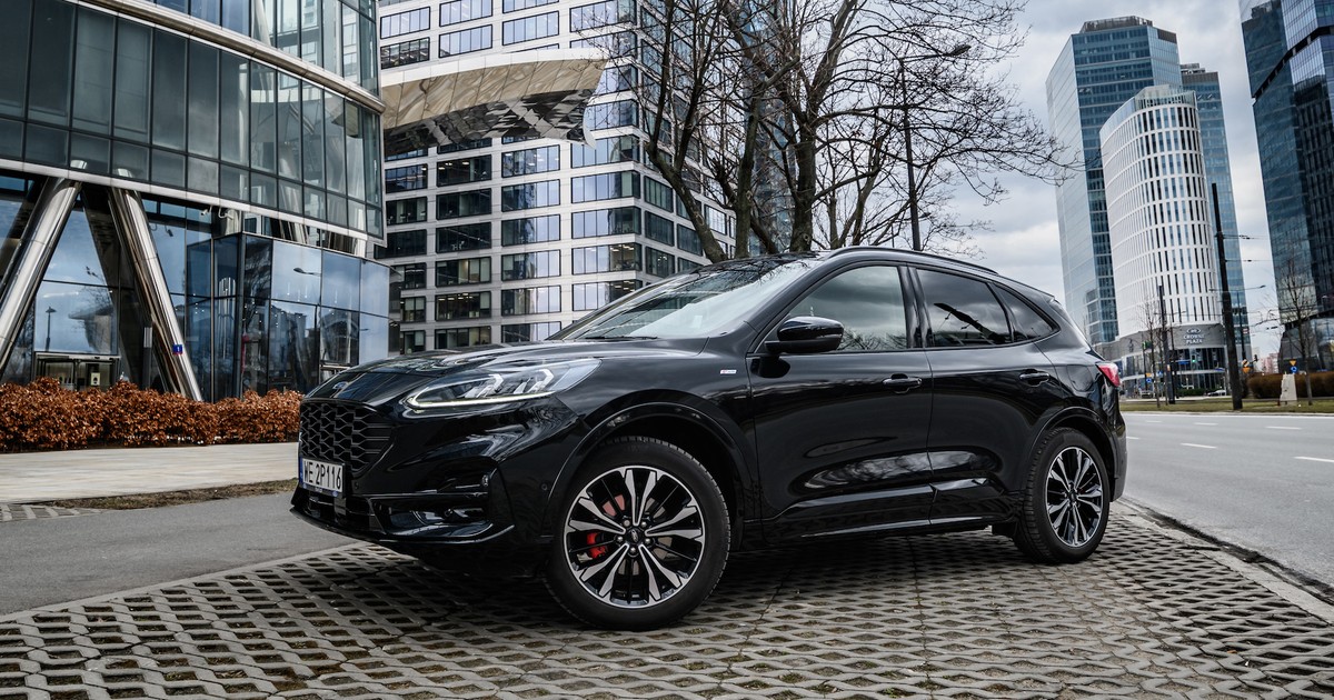 Ford Kuga 2.5 Hybrid AWD ST-Line X