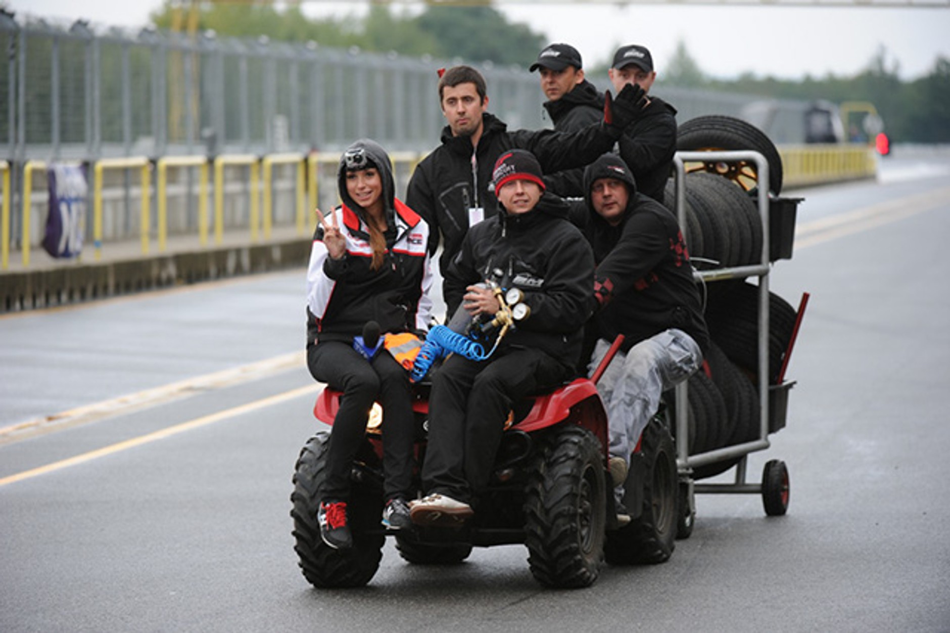 Bartłomiej Mirecki drugi raz z rzędu Mistrzem Polski Kia Lotos Race