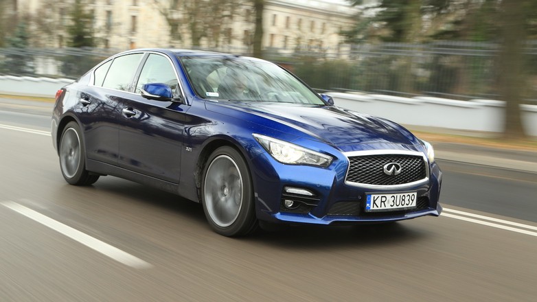 Infiniti Q50 3.0 T