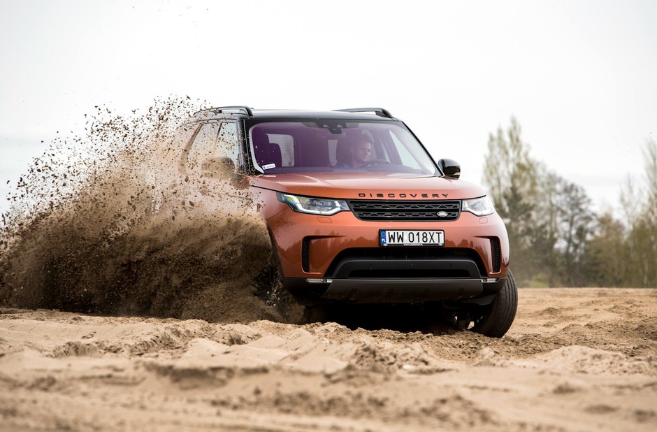 Land Rover Discovery 3.0 TD6 First Edition