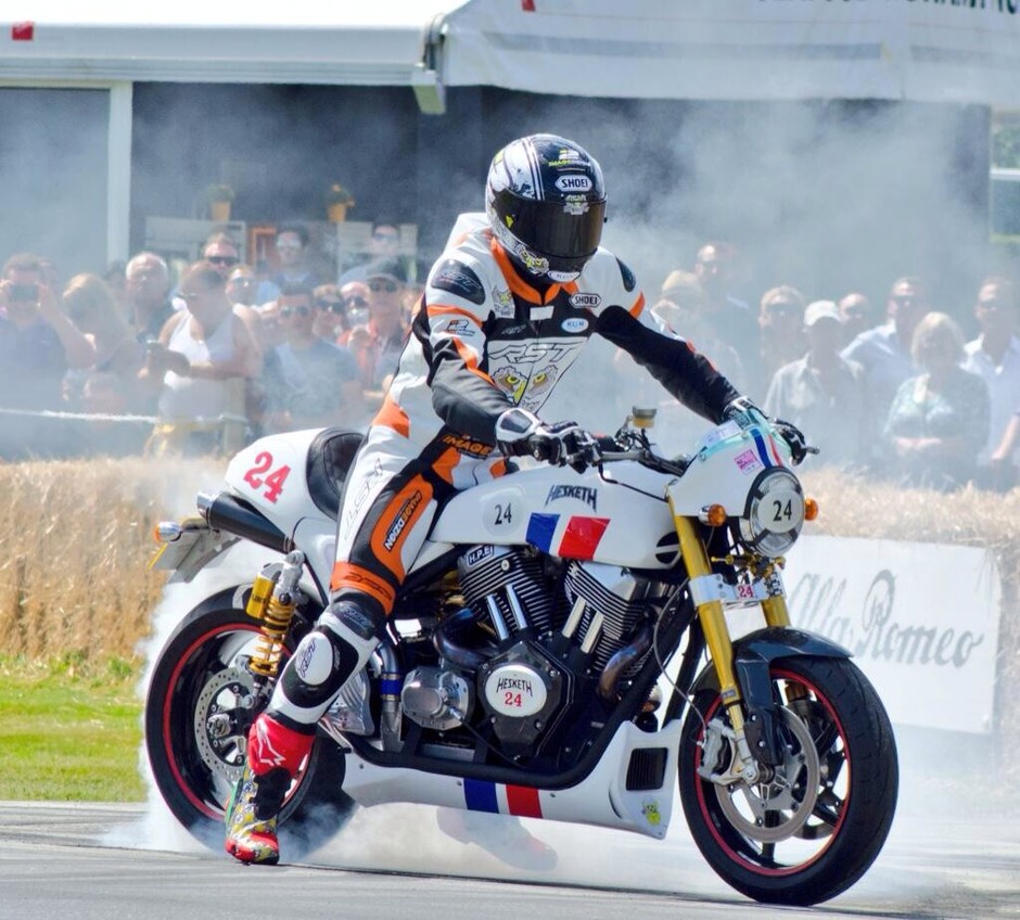Hesketh V1000