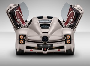 Pagani Utopia to nowy hipersamochód dla kolekcjonera
