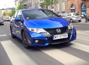 Honda Civic Sport 1.8 i-VTEC - kompakt w bojowej stylistyce