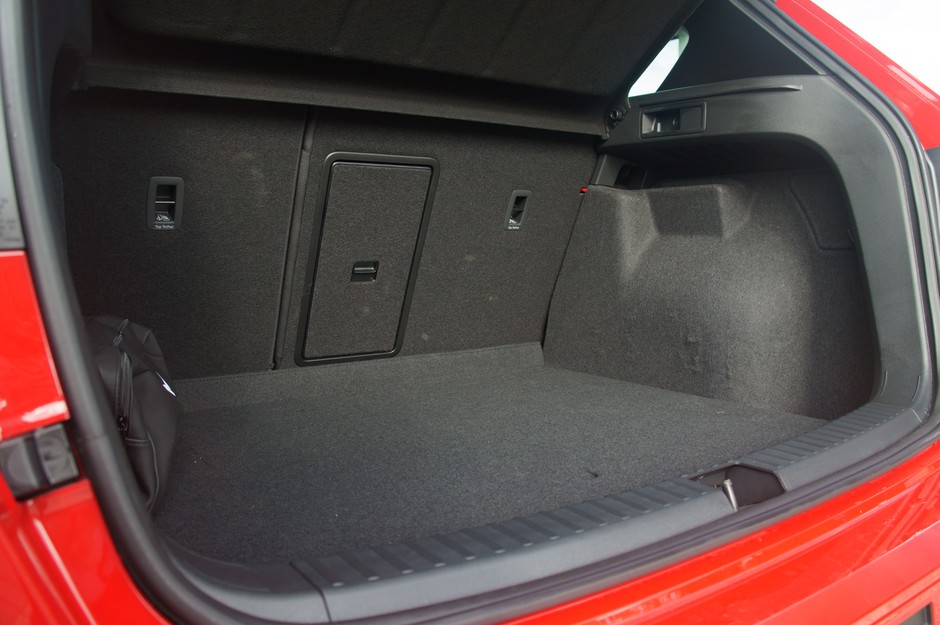 Cupra Ateca 2.0 TSI 300 DSG 4Drive