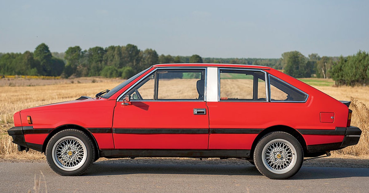 Poloneza Coupé