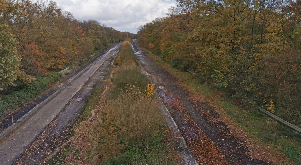 Stara autostrada A4 w Niemczech. Zdjęcie z 2023 r.