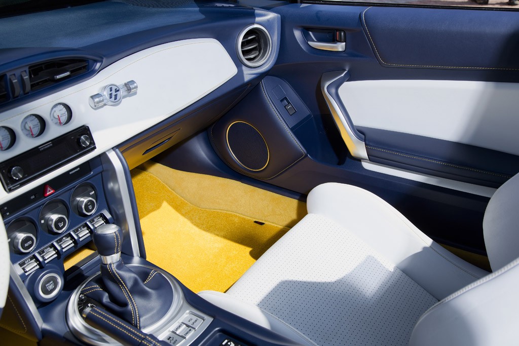 Toyota FT-86 Open: kabriolet dla przyjemności - zdjęcia
