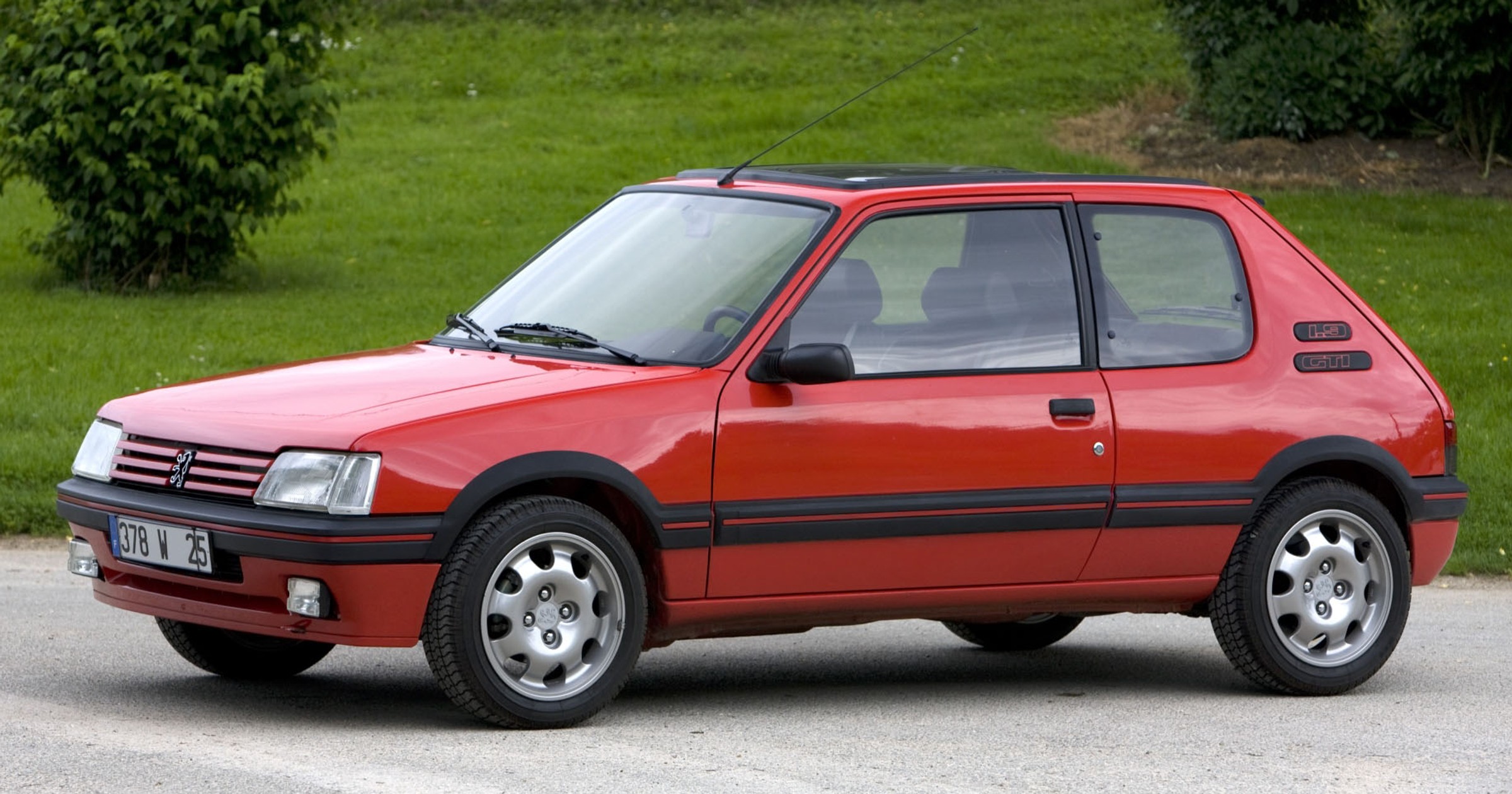 Peugeot 205 GTI 