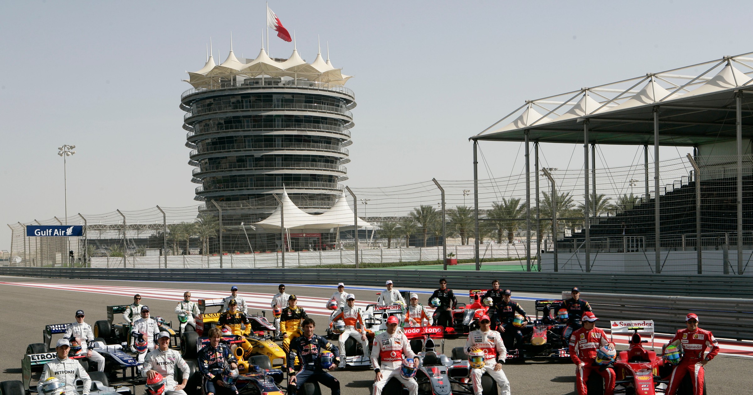 Grand Prix Bahrajnu 2010: ruszyła wielka karuzela (relacja na żywo)