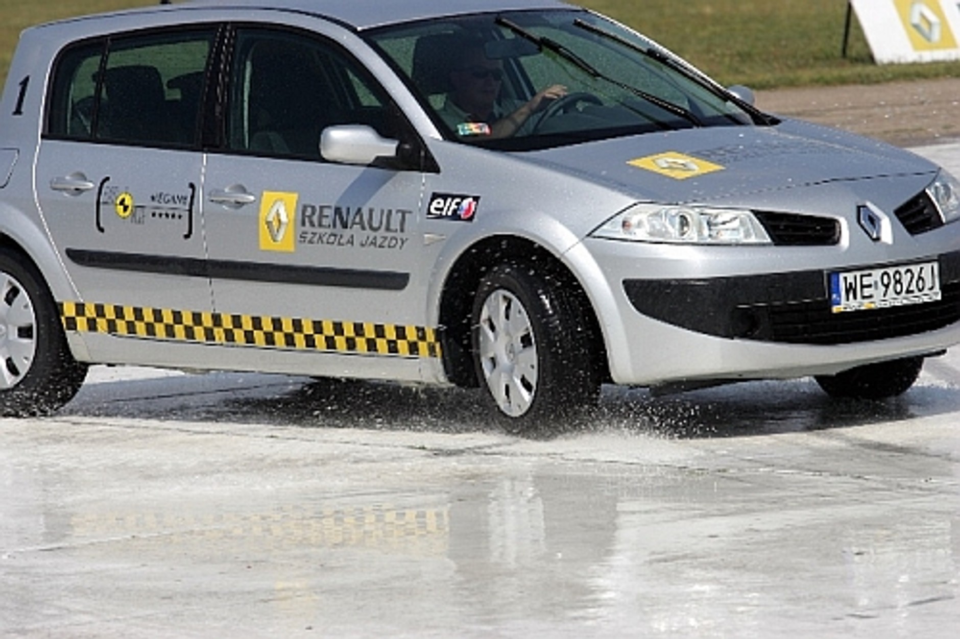 Jak jechać w koleinach?