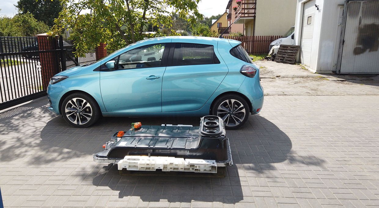 Auta bez ściemy - sprawdzamy, jak to jest z tymi akumulatorami w autach elektrycznych