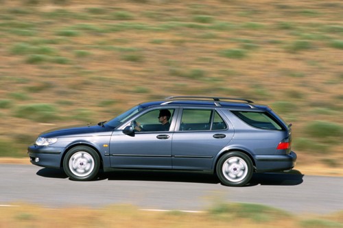 Saab 9-5 2.3 Turbo - Niebanalne rozwiązanie